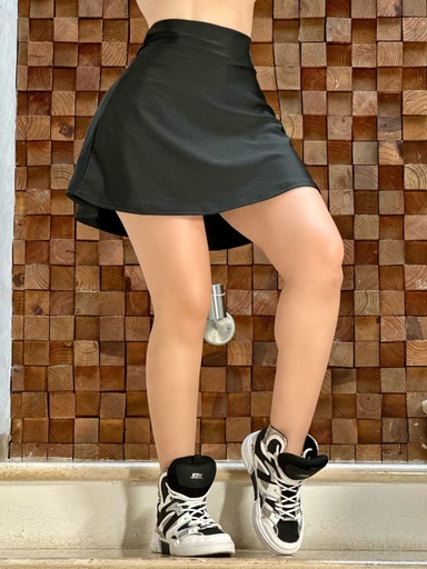 [MS-20132] Short Falda Tableada "Nike" (Negro)